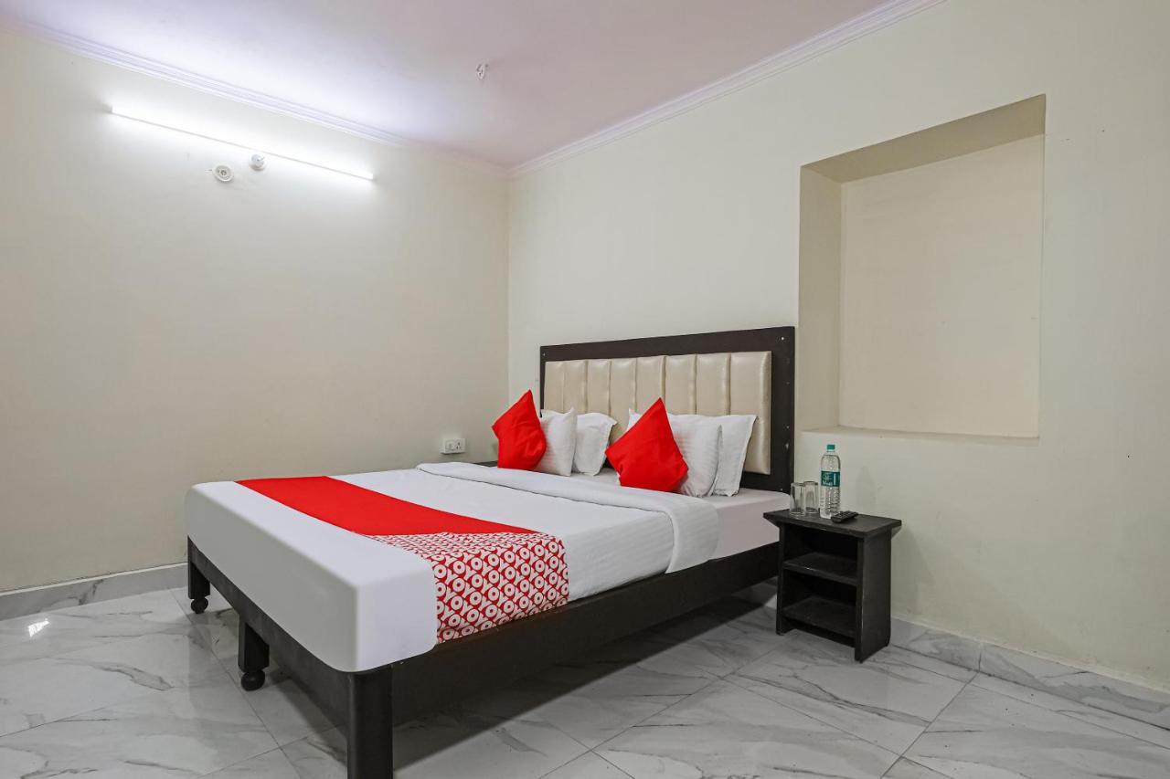 Oyo 84264 Forest Veiw Hotel 3*